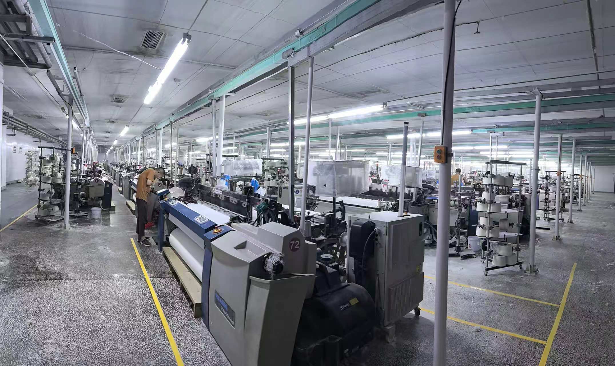 Wide view of the weaving workshop